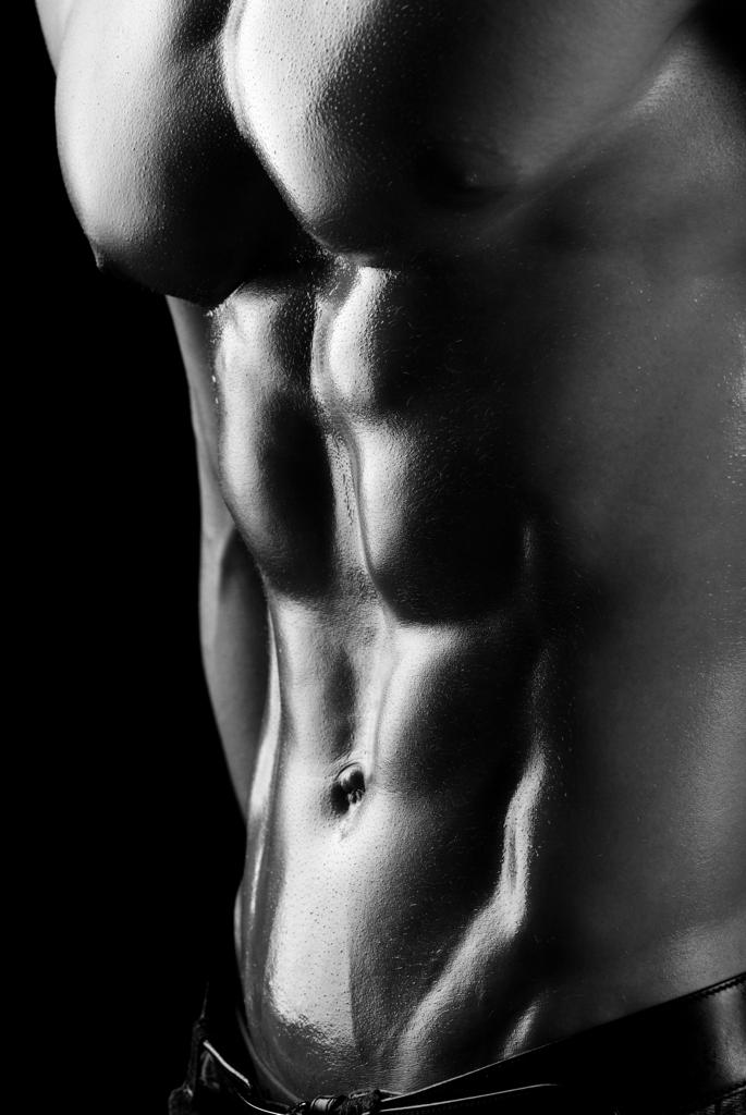 Lipoescultura para marcaje de abdomen en León