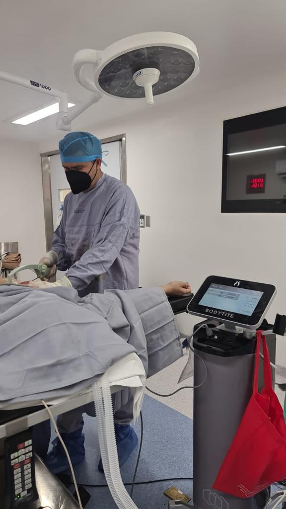 cirujanos reconocidos en León GTO