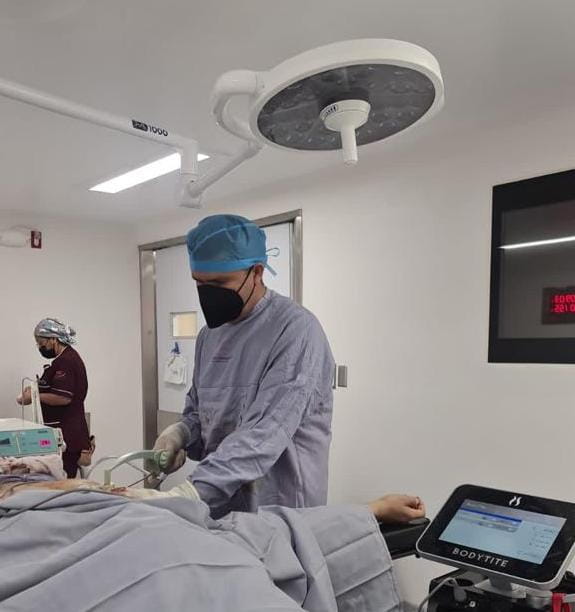 doctor rubén operando